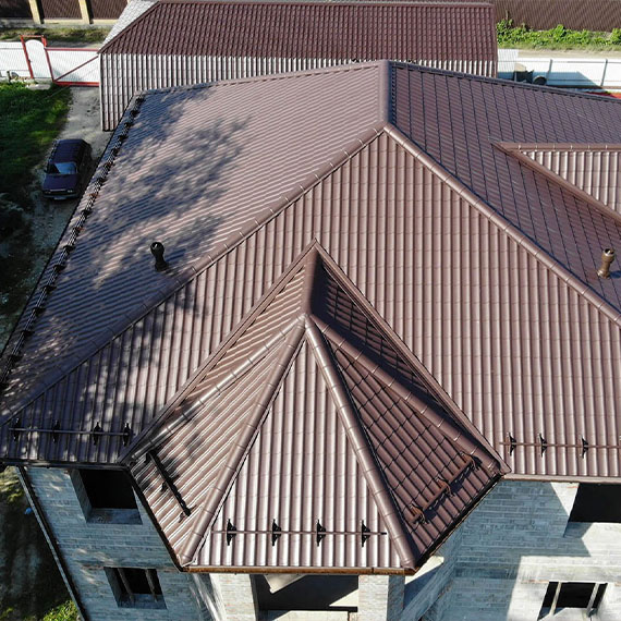 Монтаж сложной крыши и кровли в Еманжелинске и Челябинской области